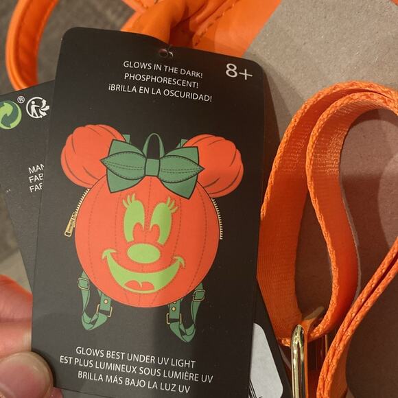 NWT Loungefly Disney GLOW FACE Minnie Pumpkin Backpack - Picture 11 of 14